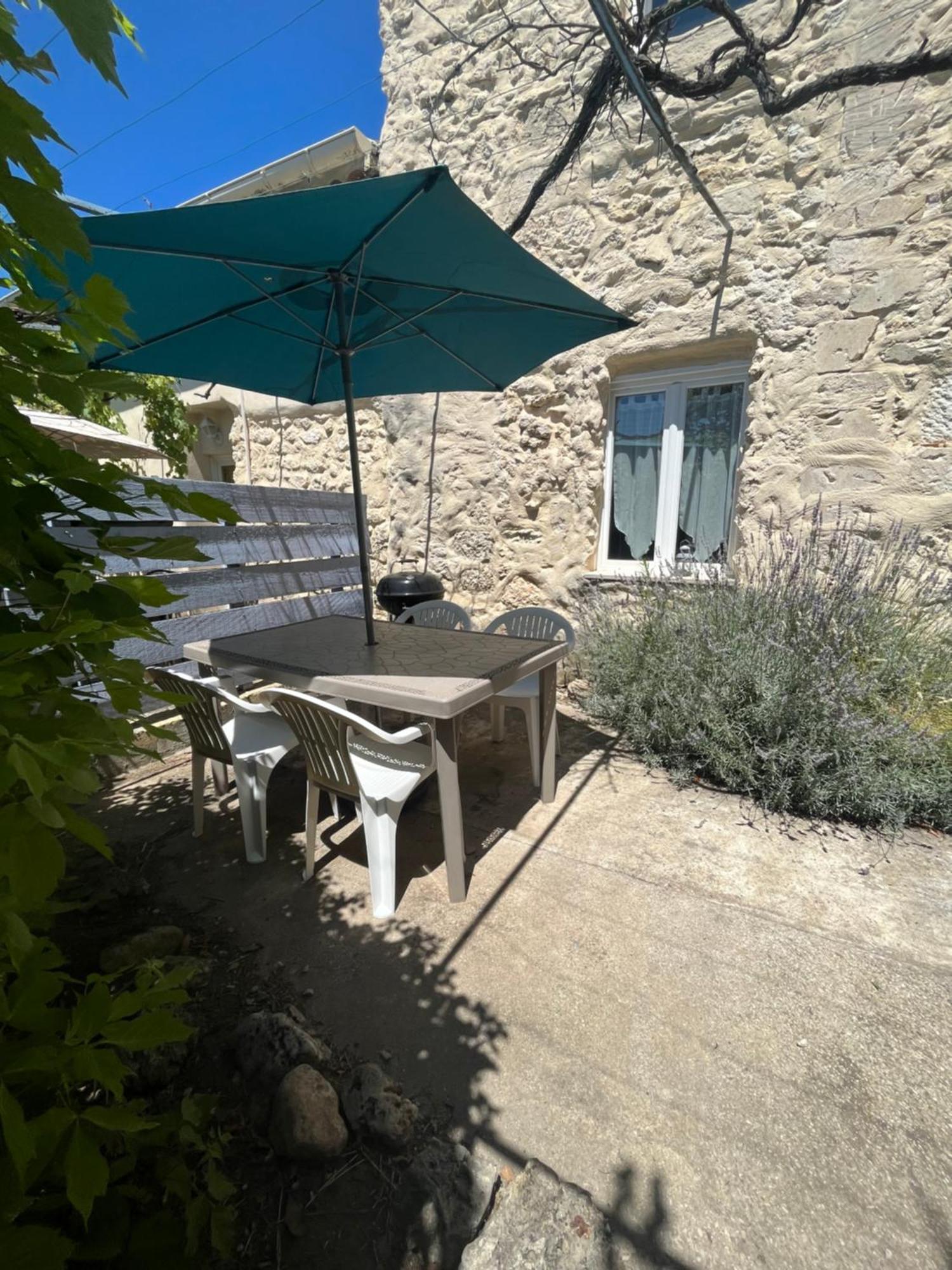 Studio Menthe-Clim-Terrain De Petanque-Piscine Collective Saint-Paul-Trois-Chateaux Exterior photo
